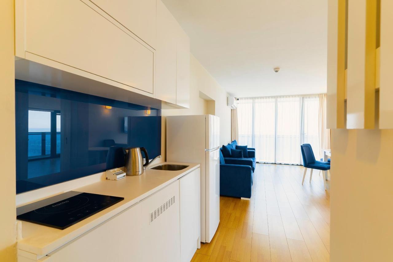 Batum Apart Apartment Bagian luar foto