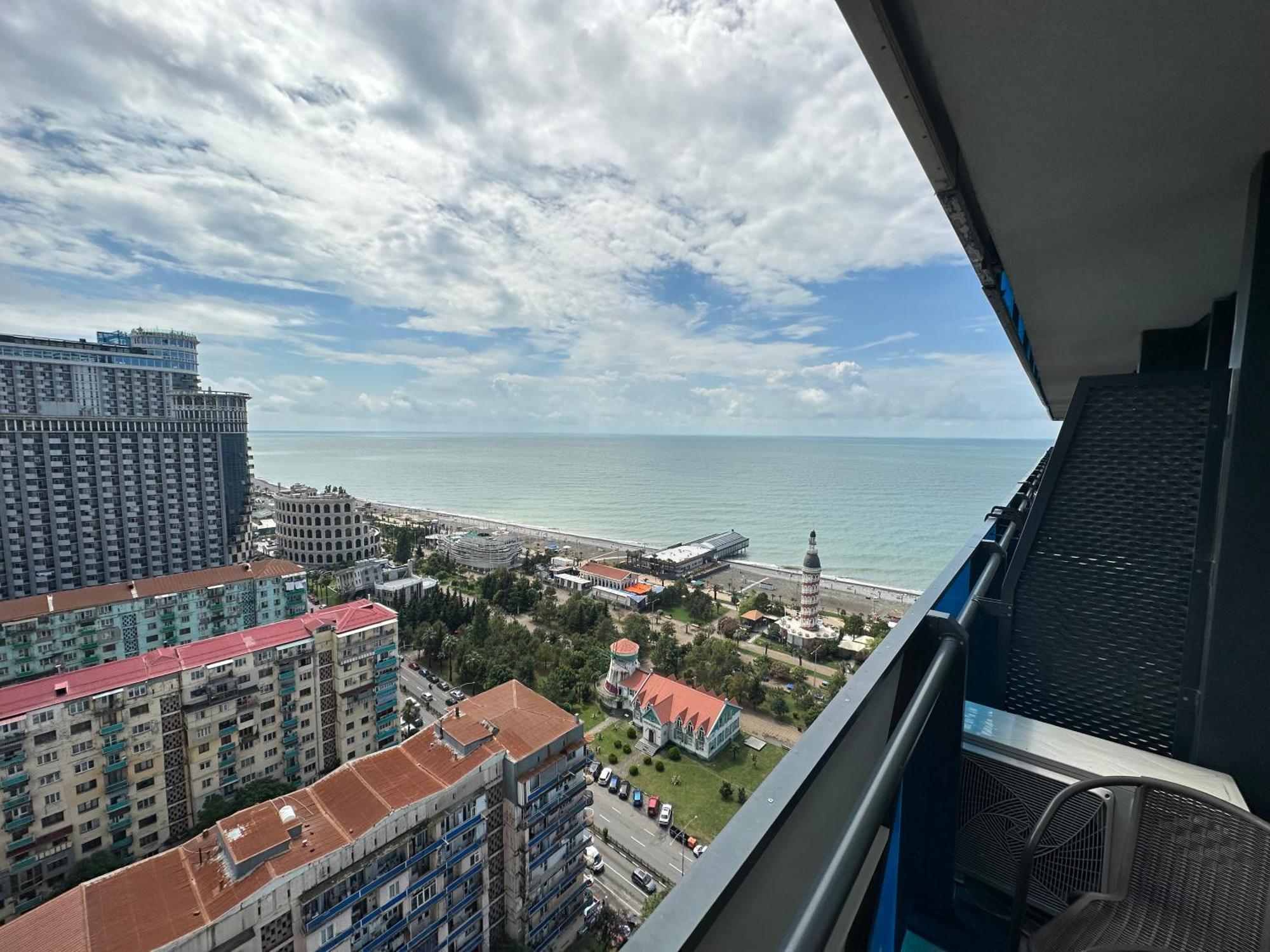 Batum Apart Apartment Bagian luar foto
