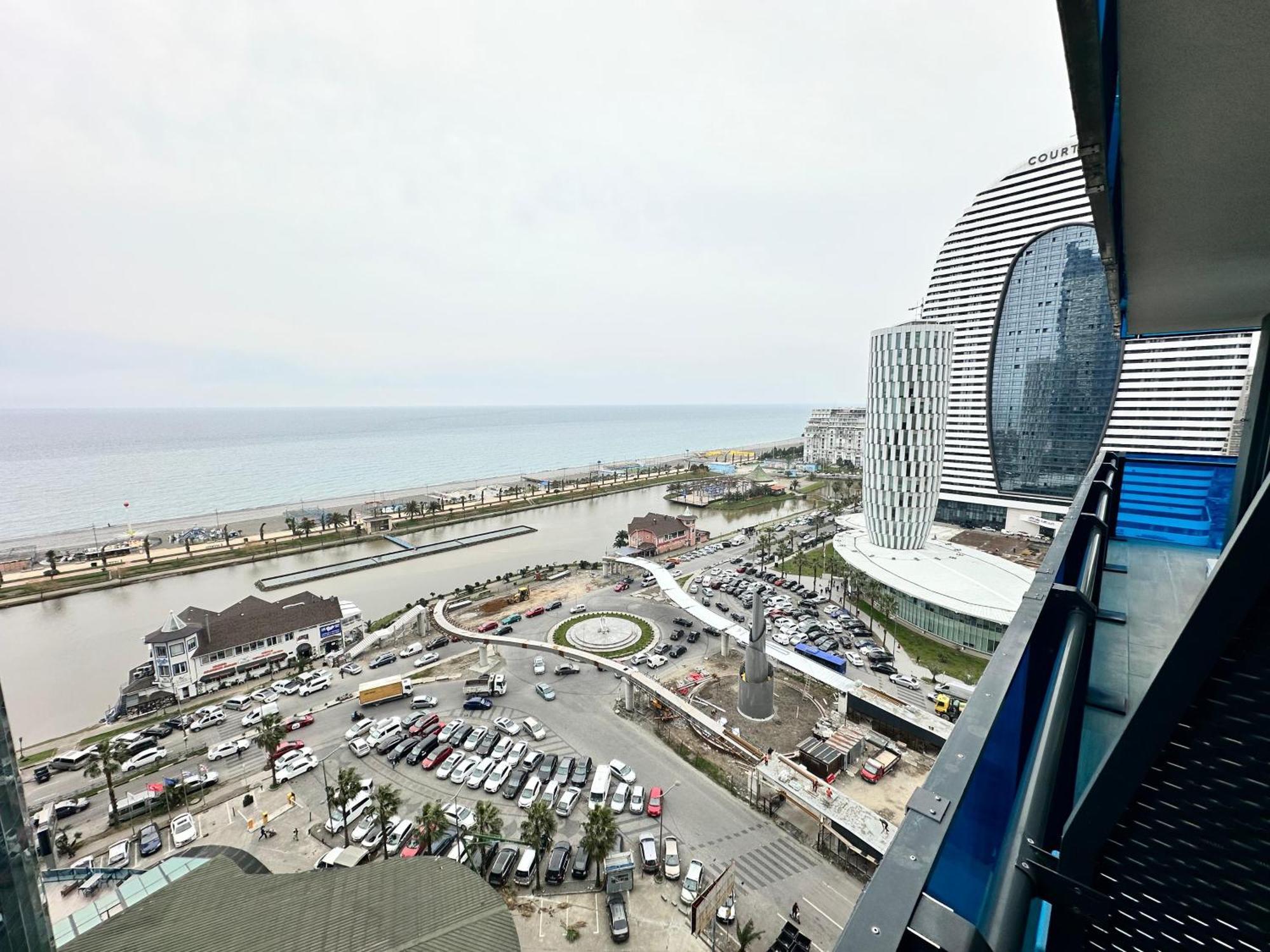 Batum Apart Apartment Bagian luar foto