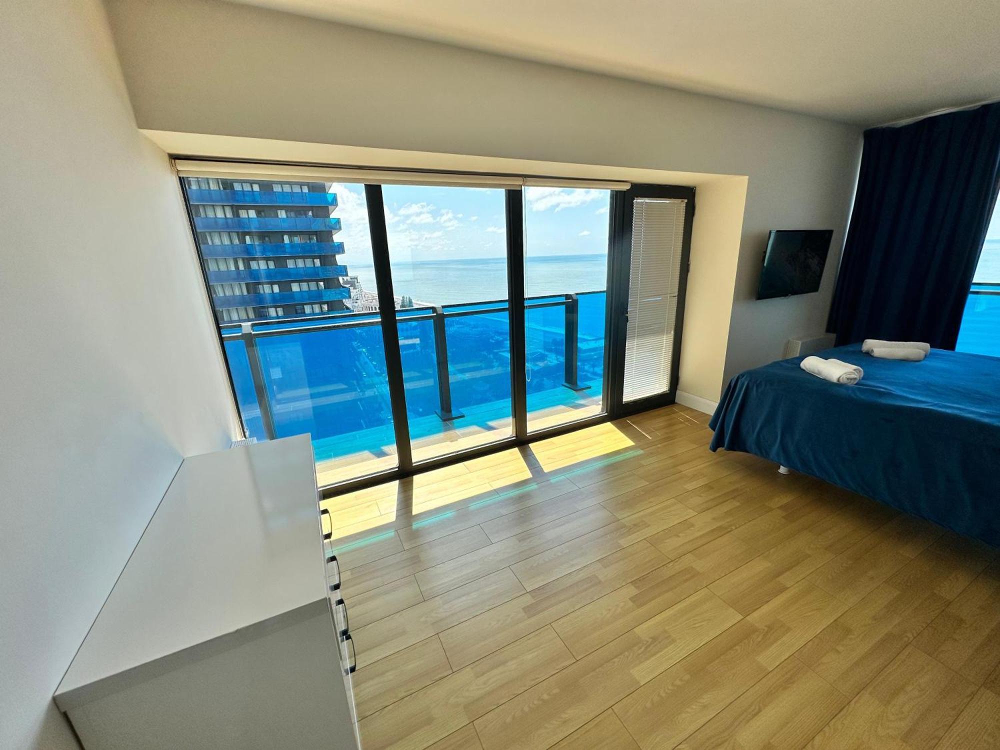 Batum Apart Apartment Bagian luar foto