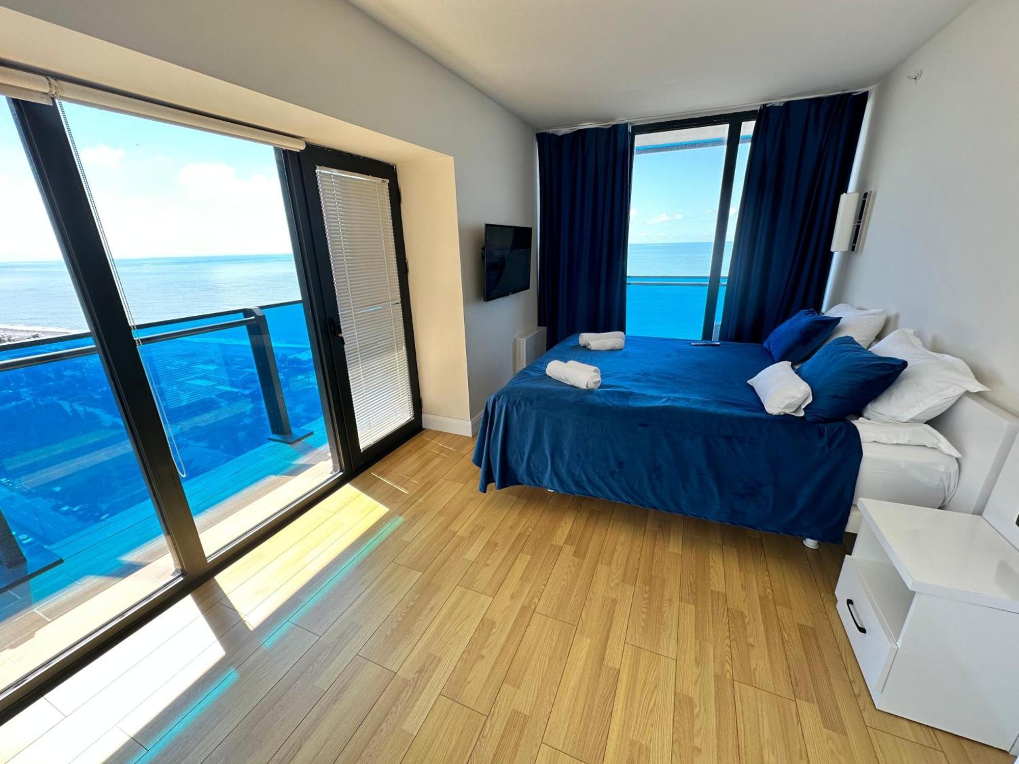 Batum Apart Apartment Bagian luar foto